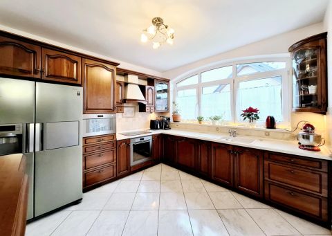 Sprzedaż Dom Szczęsne, pow. grodziski